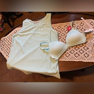 Tank Top w/ Bra
